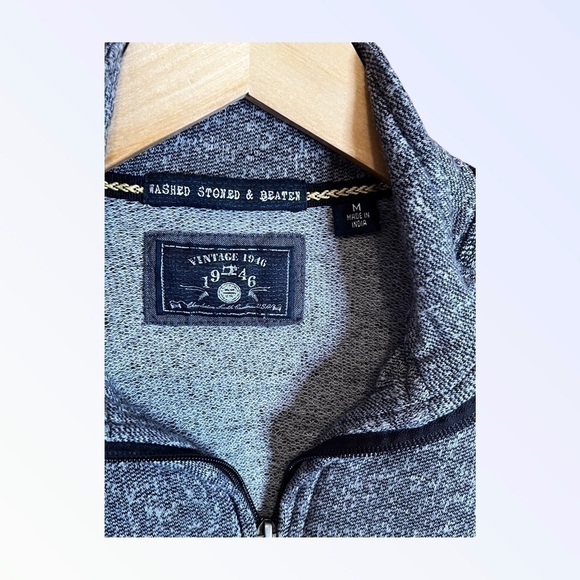 vintage 1946 Gray quarter zip top, size Medium - Picture 2 of 3